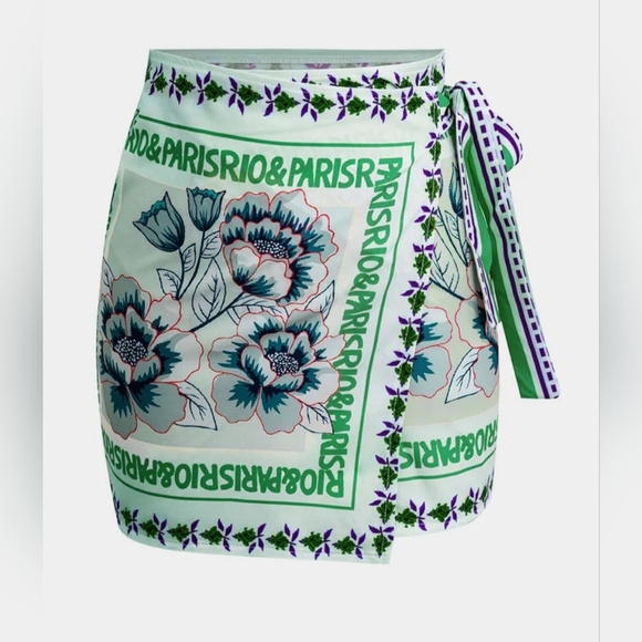 MICAS Green Floral Print Wrap Knot Mini Skirt with Purple Accents. Sz M NWT - Picture 1 of 5